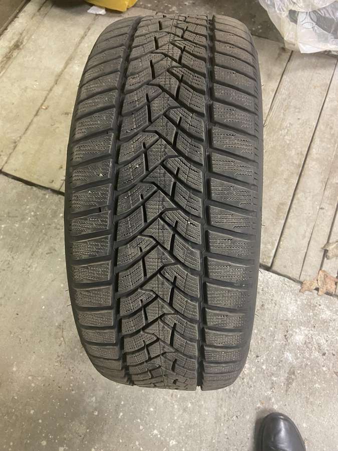 Dunlop, žieminės 245/45 R19