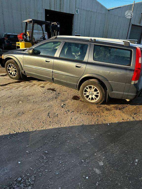 Volvo XC70