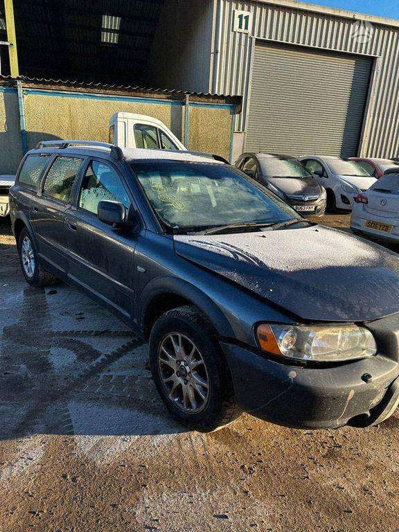 Volvo XC70