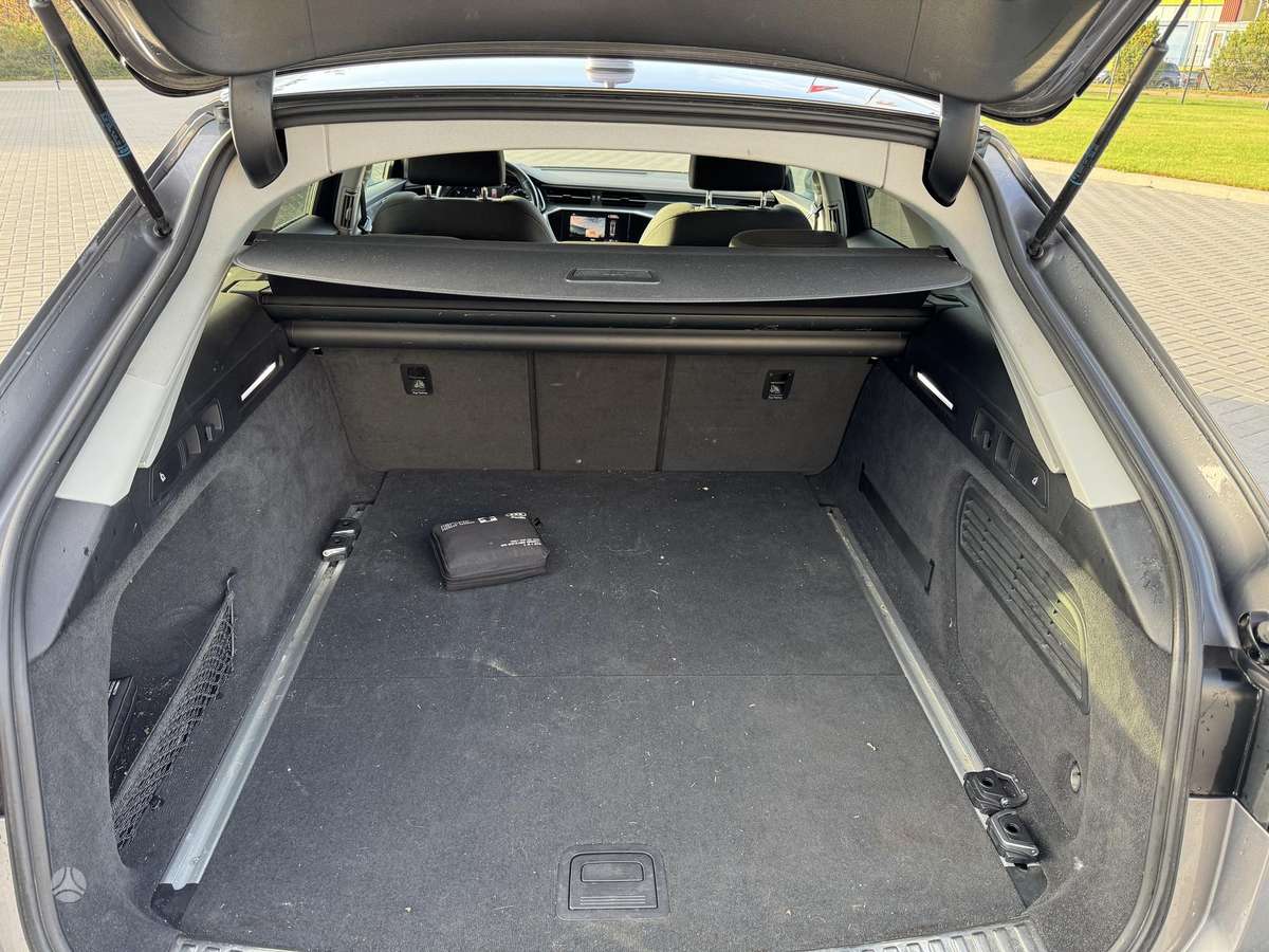 Audi A6, 2.0 l., Универсал