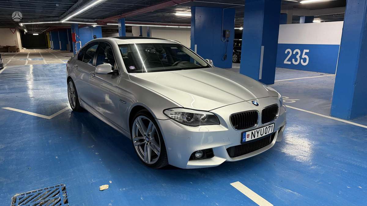 BMW 528