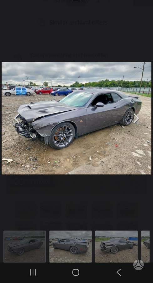 Dodge Challenger