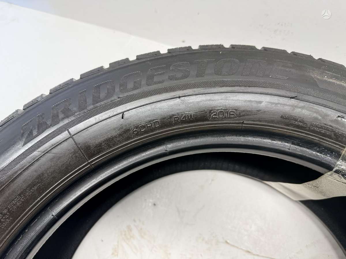 Bridgestone, зимние 225/60 R18