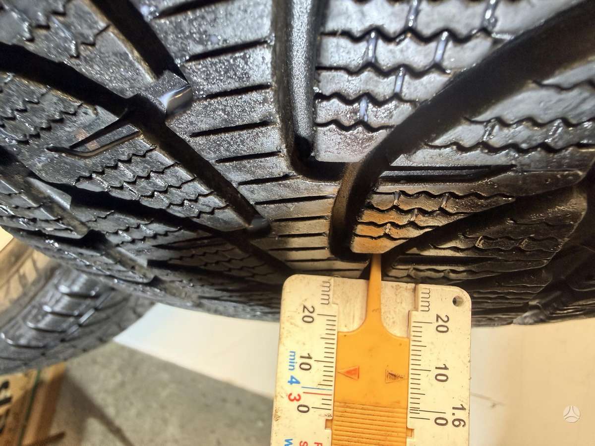Bridgestone, зимние 225/60 R18