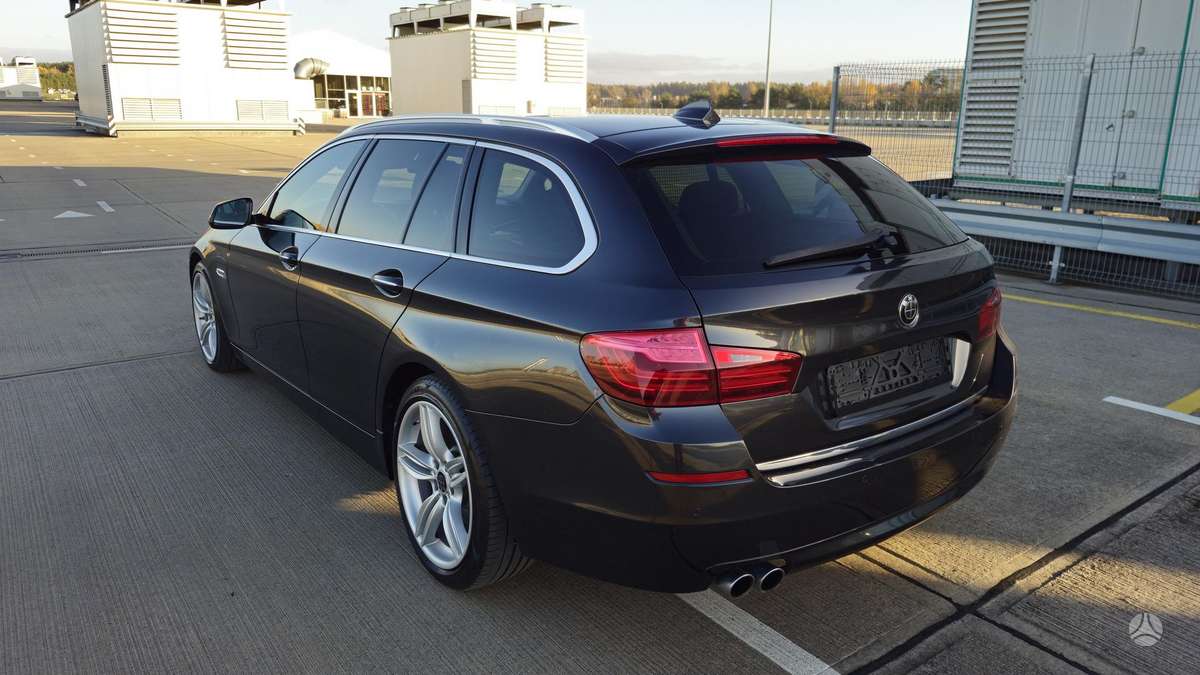 BMW 530