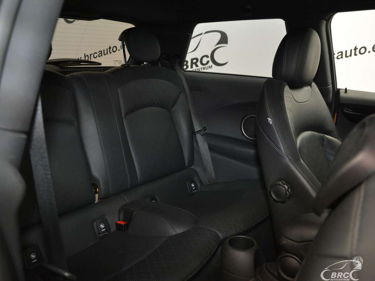 Mini Cooper, 2.0 l., hatchback