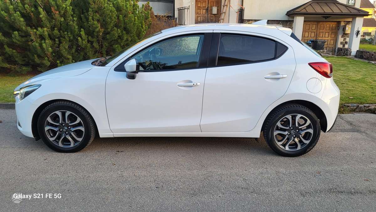 Mazda 2, 1.5 l., Хэтчбек