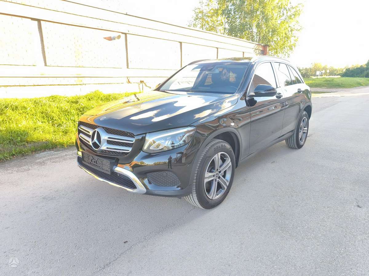 Mercedes-Benz GLC250