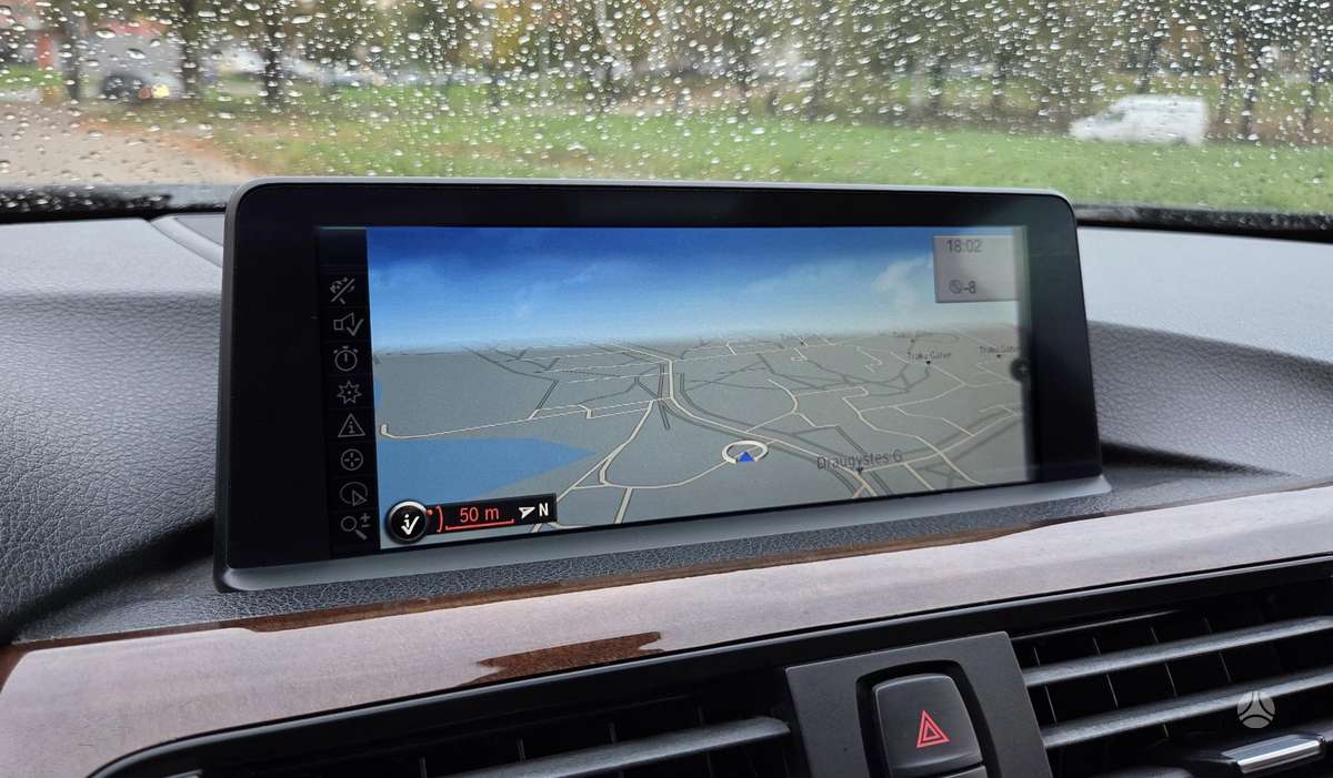 BMW 320, 2.0 l., Седан