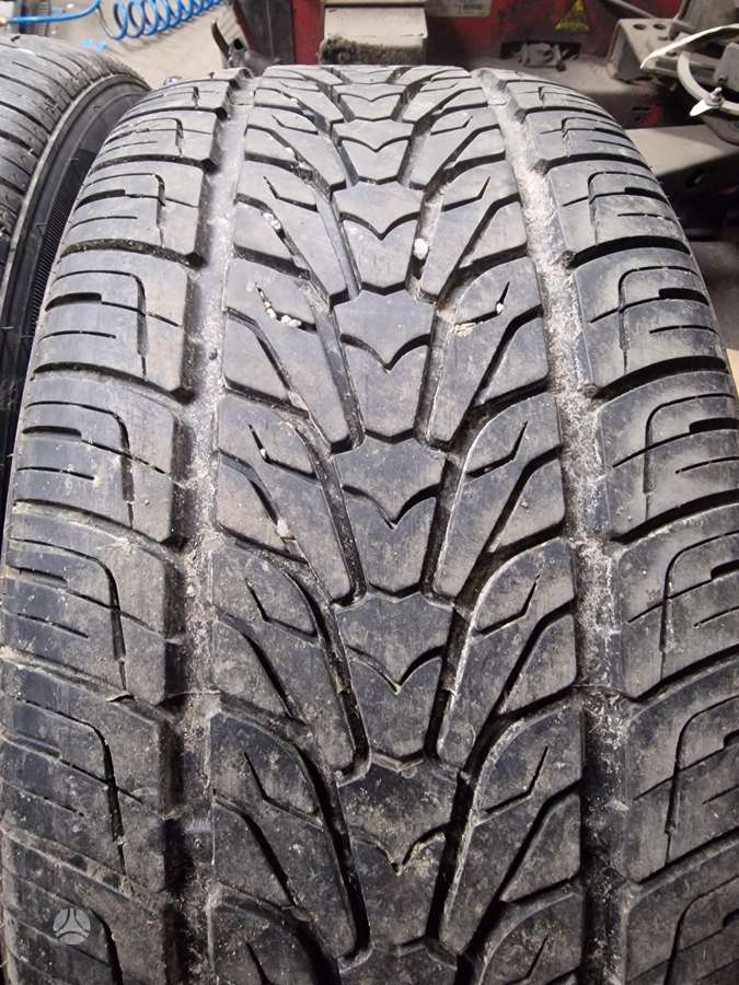Nexen, всесезонные 285/45 R19