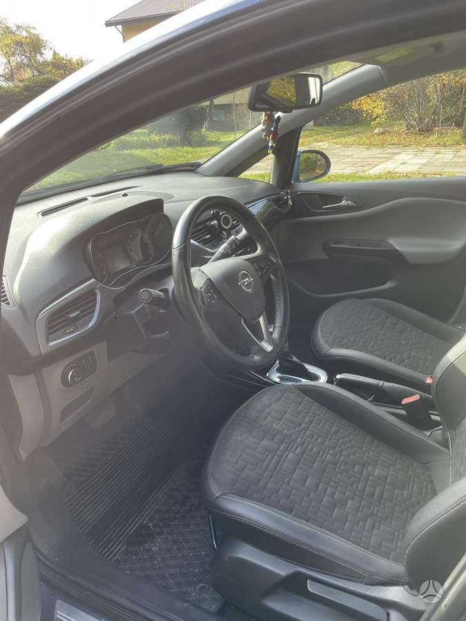 Opel Corsa, Хэтчбек