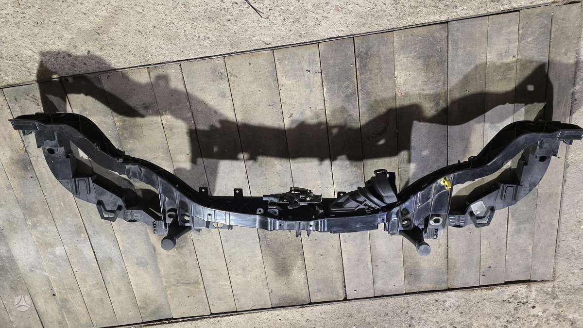 Ford Kuga детали двигателя