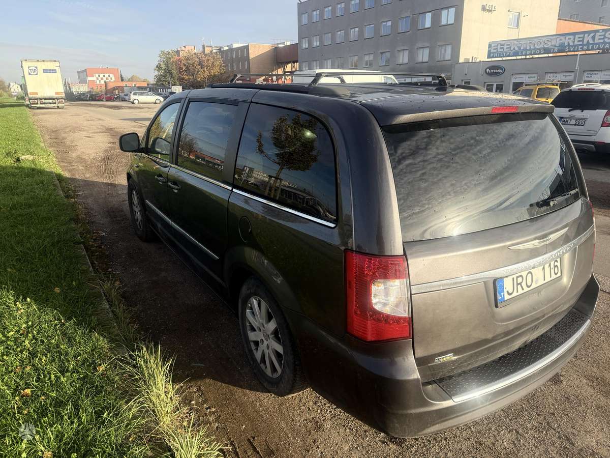 Chrysler Town & Country