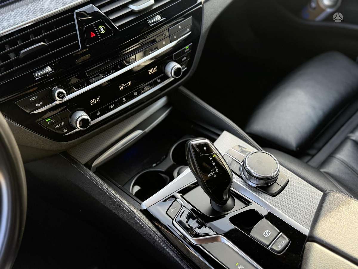 BMW 520, 2.0 l., wagon