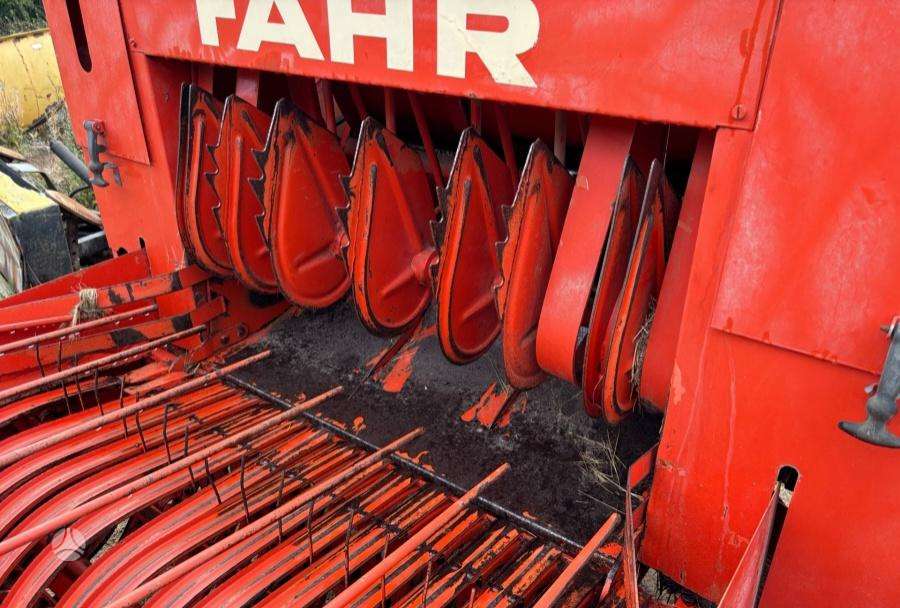 FAHR Rivalle 1, balers