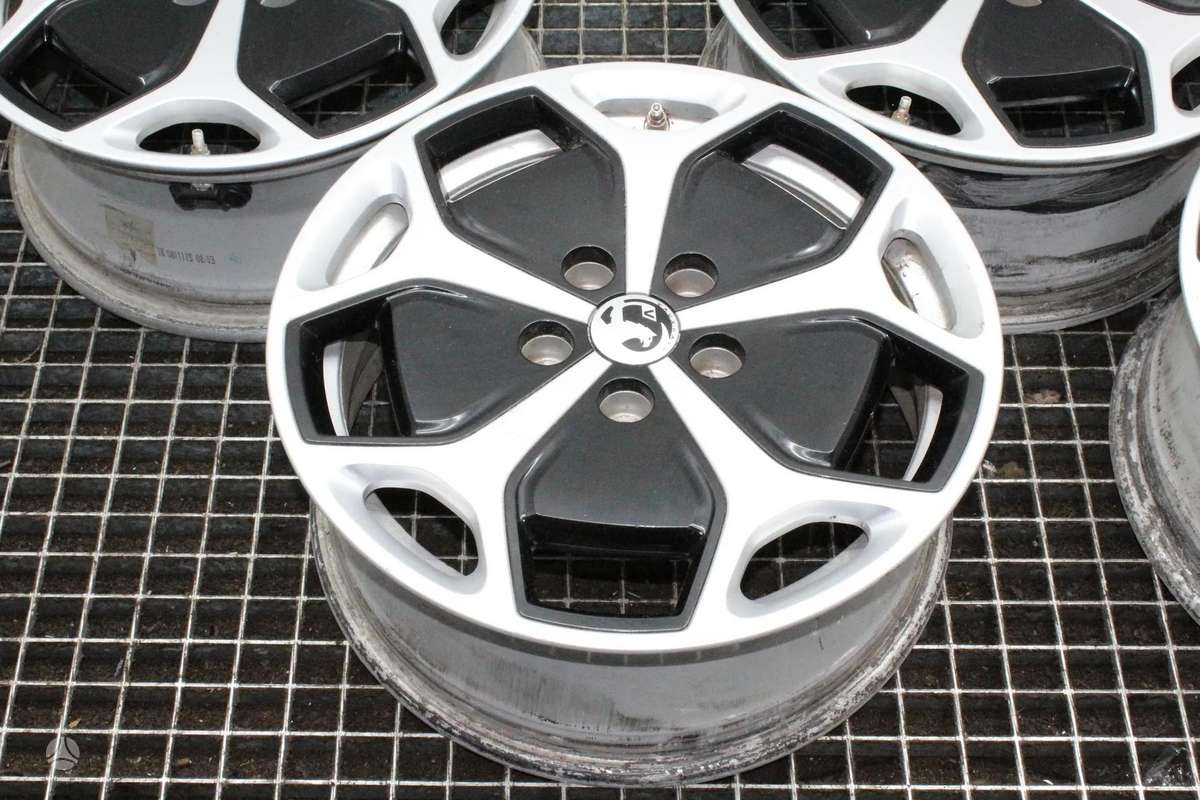 Opel, light alloy, R17