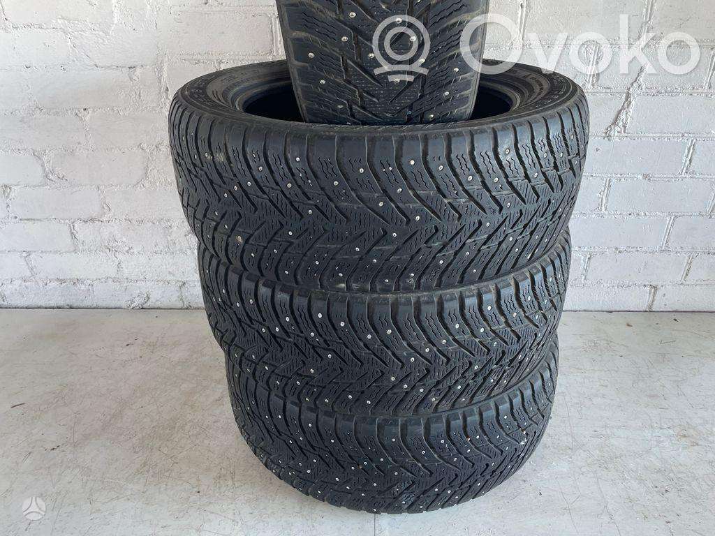 Nokian, зимние 225/55 R18
