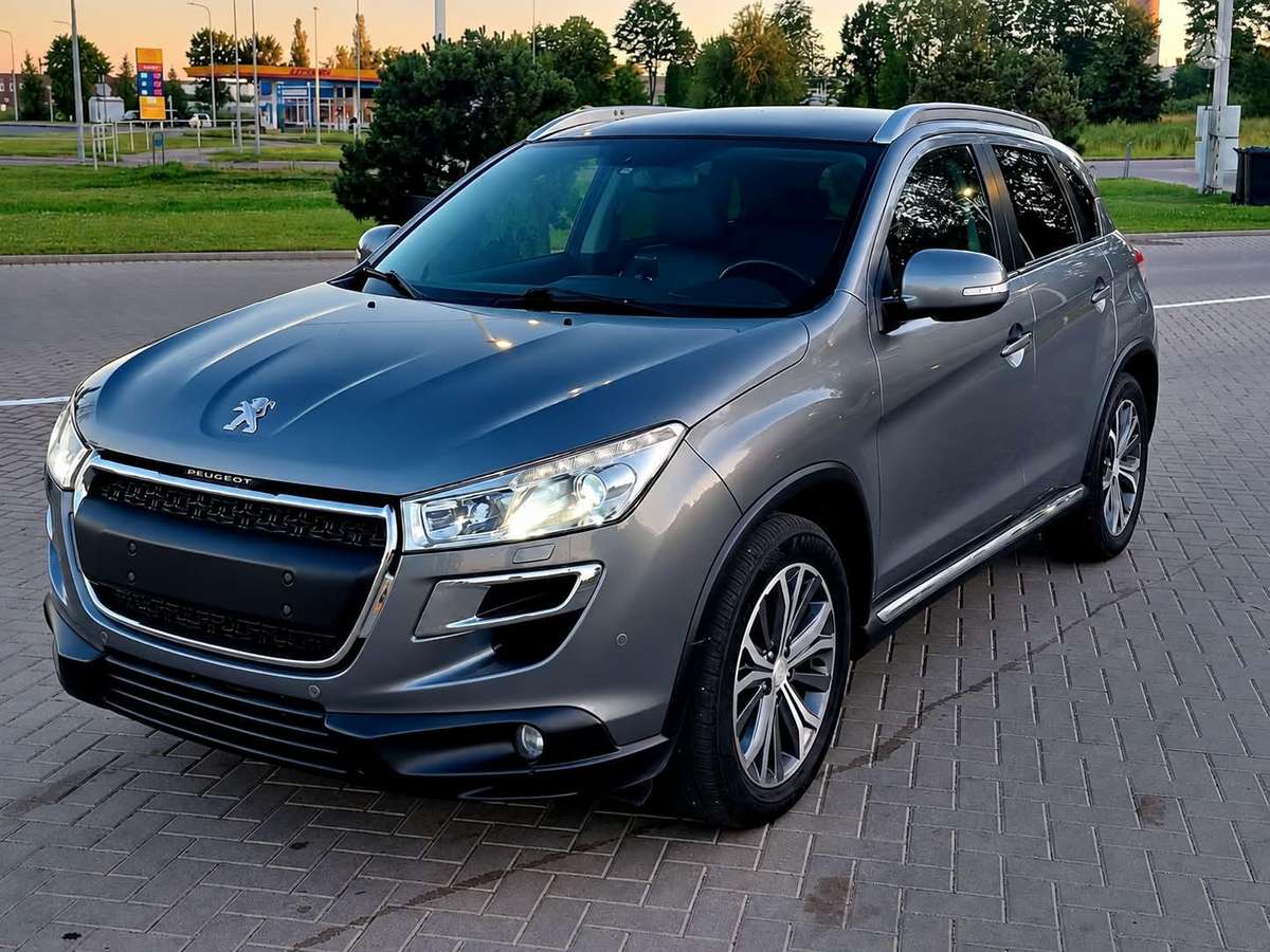 Peugeot 4008