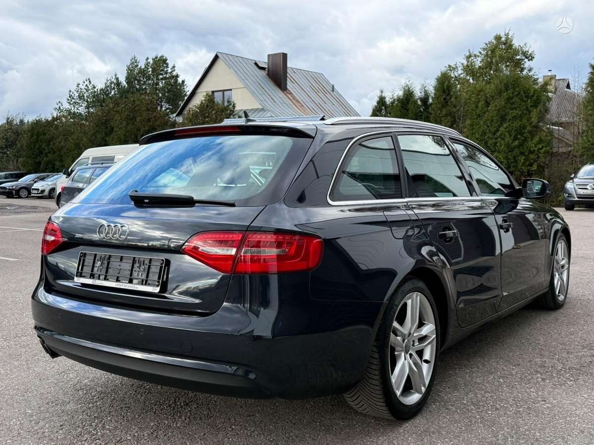 Audi A4, 2.0 l., Универсал