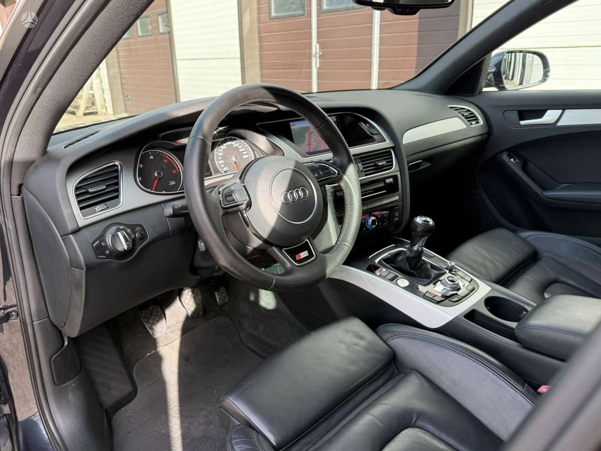 Audi A4, 2.0 l., Универсал