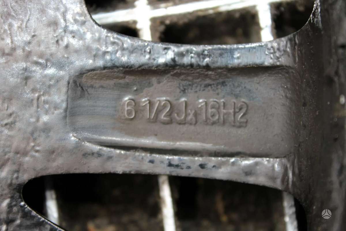 MINI, lengvojo lydinio, R16