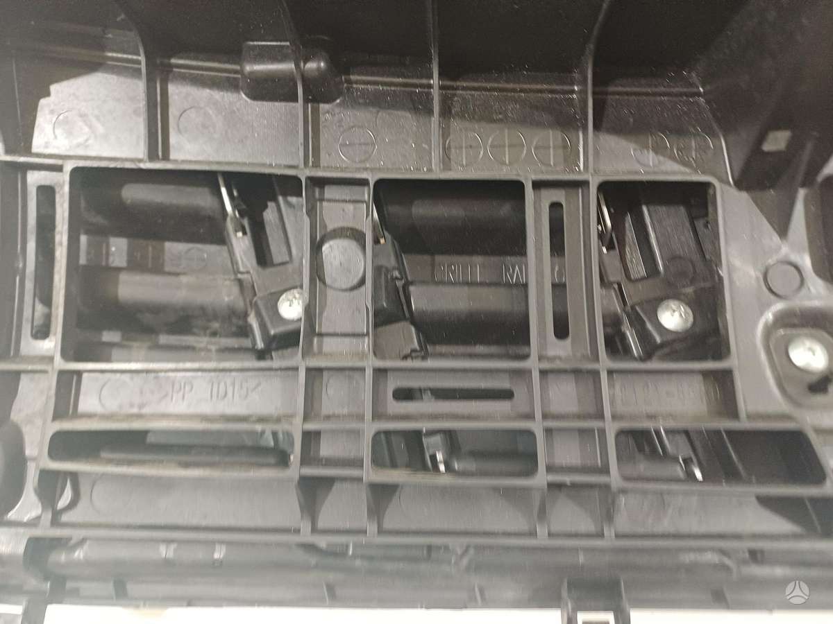 Suzuki Vitara, 7212186R0