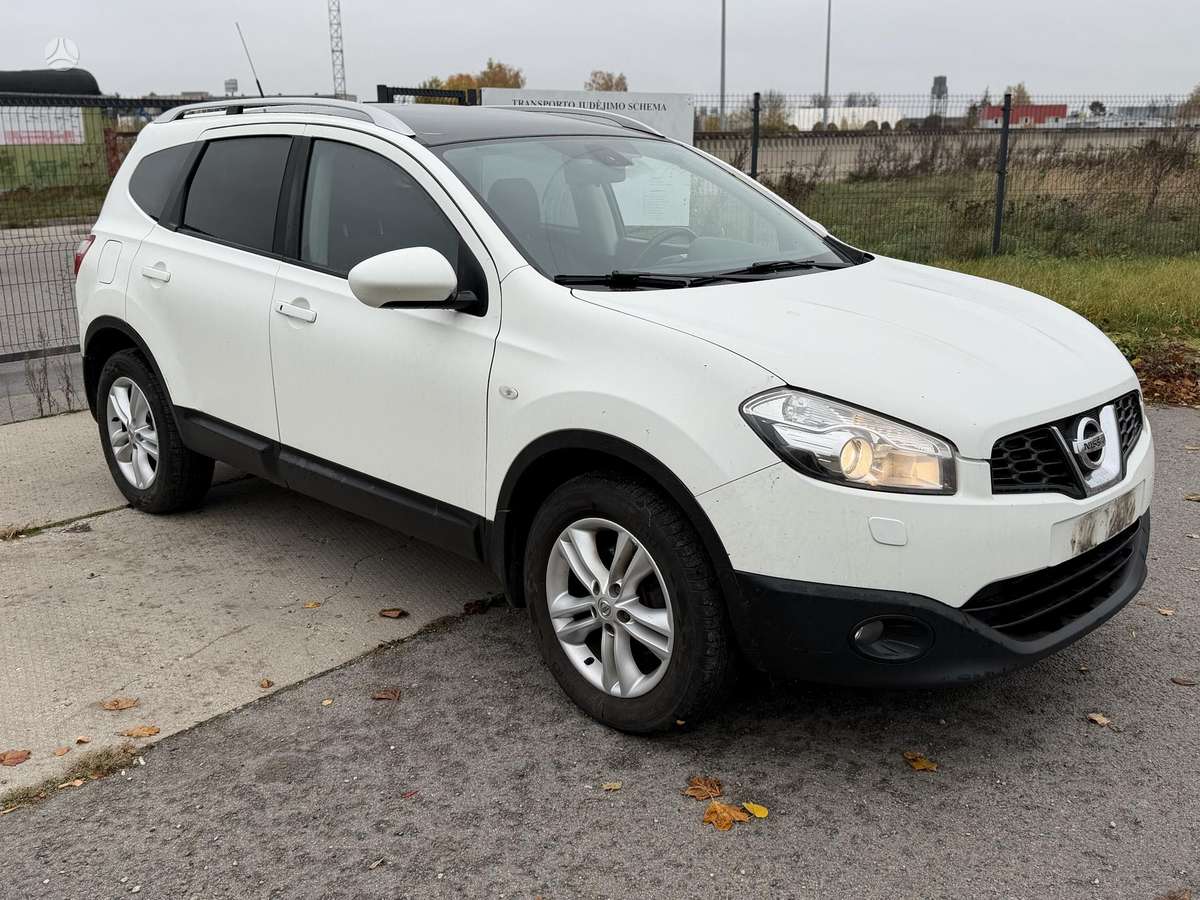 Nissan Qashqai+2