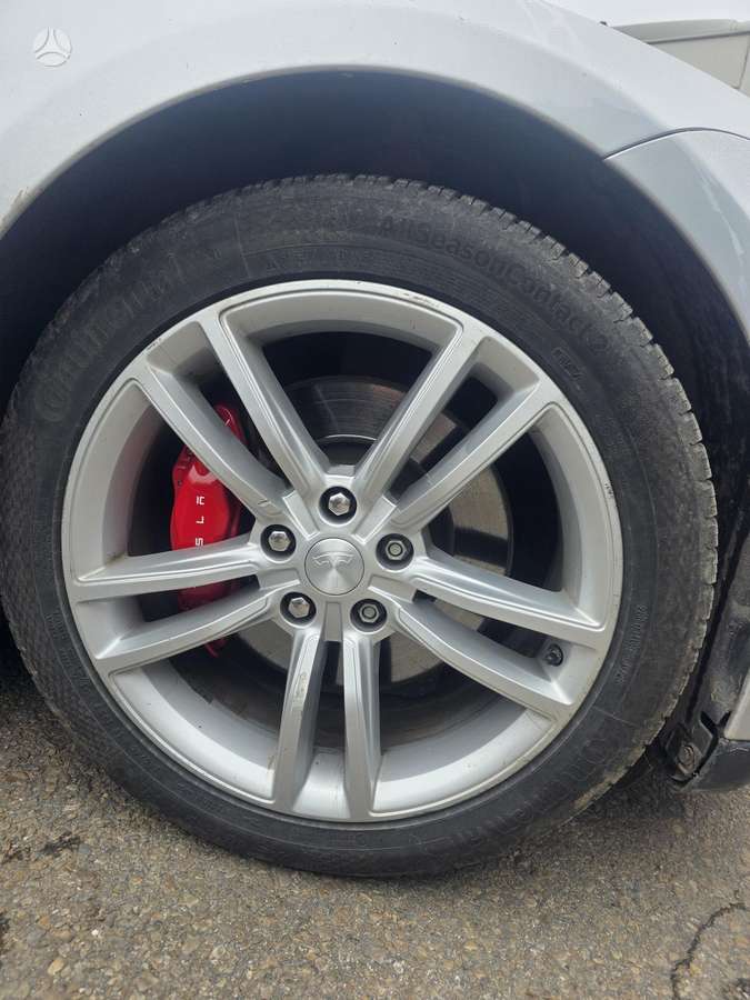 Tesla Model S, 85 kWh, hatchback