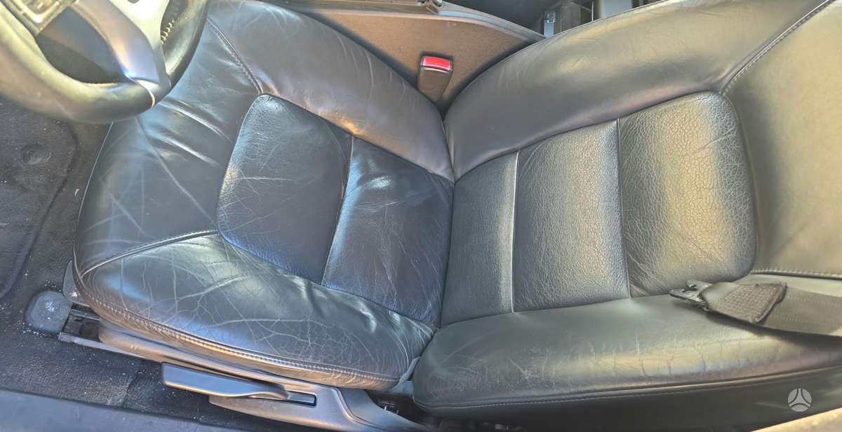 Volvo V70 kėbulo dalys