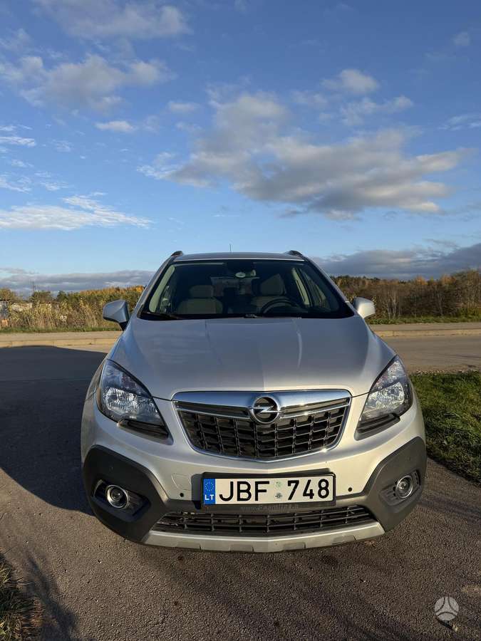 Opel Mokka 2015 — rear view