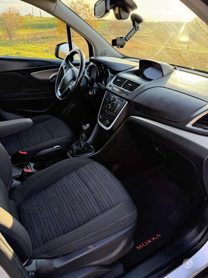 Opel Mokka 2015 — photo 10
