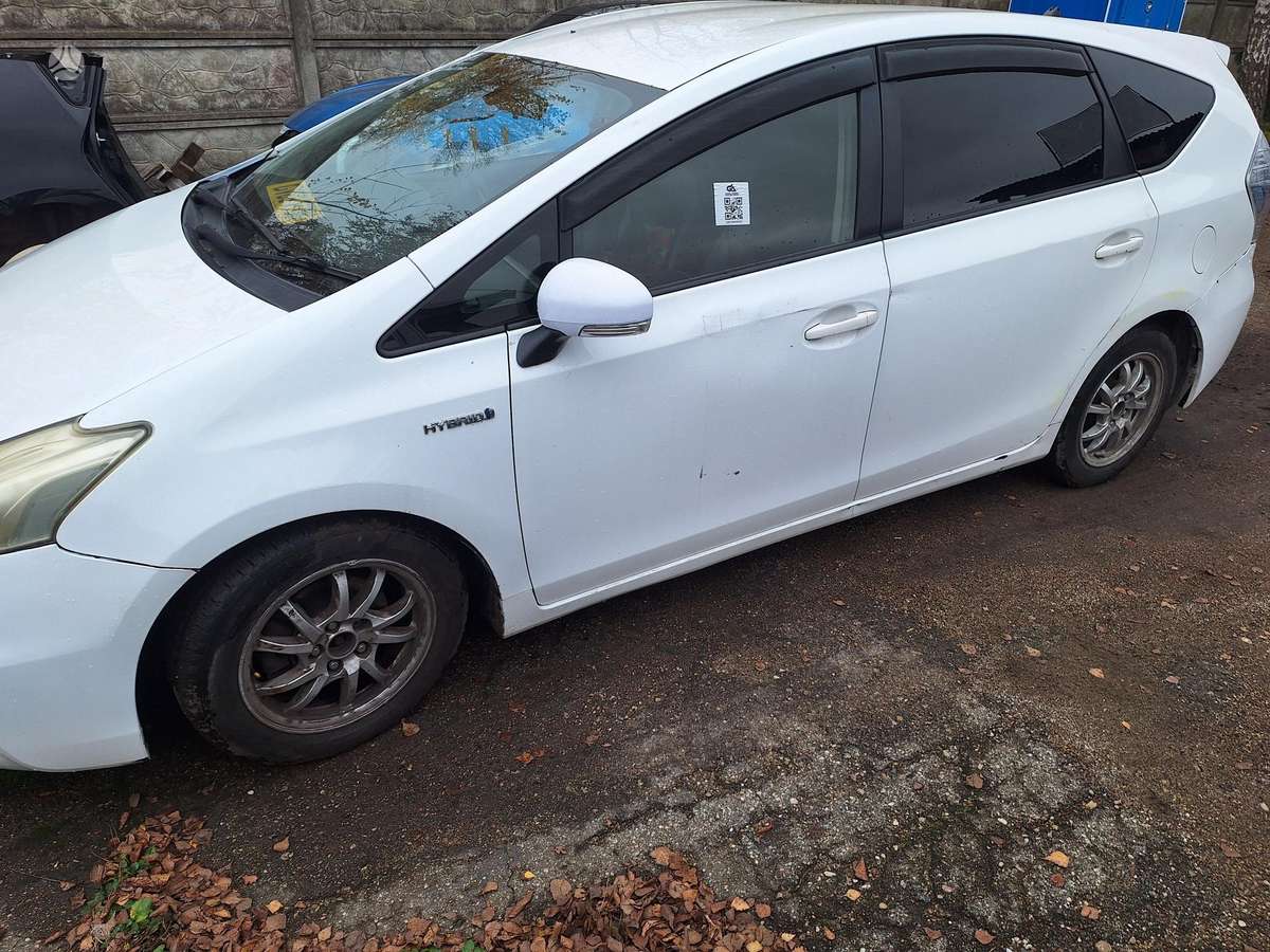 Toyota Prius+