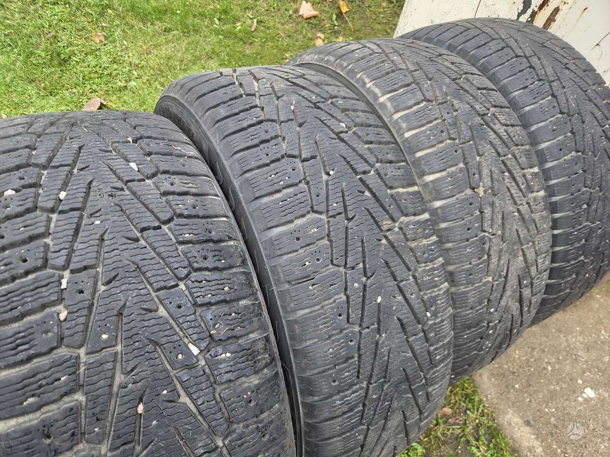 Nokian, всесезонные 245/55 R19