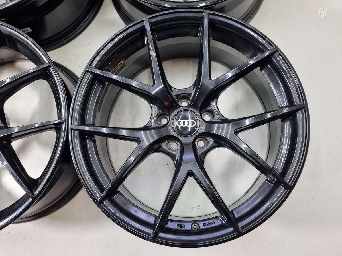 Audi A5, A6, light alloy, R19