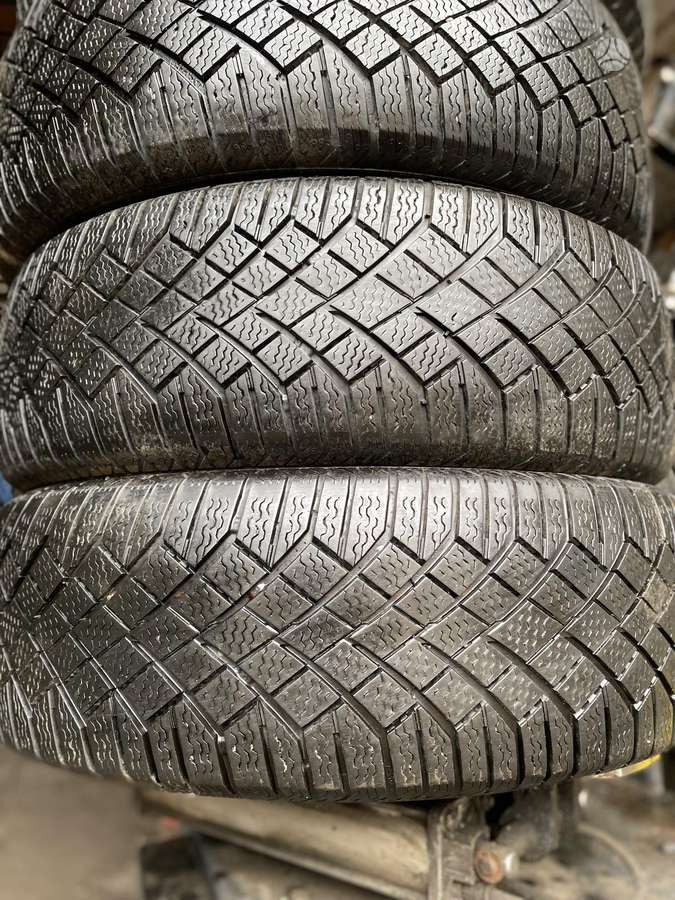 Continental, зимние 215/65 R17