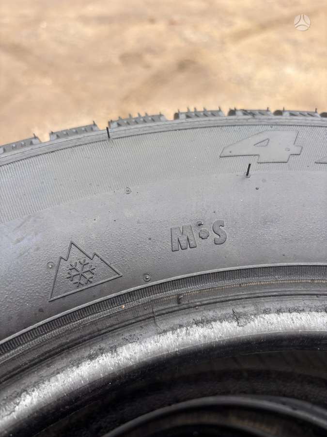 -Kita- Technic Explorer, зимние 225/65 R17