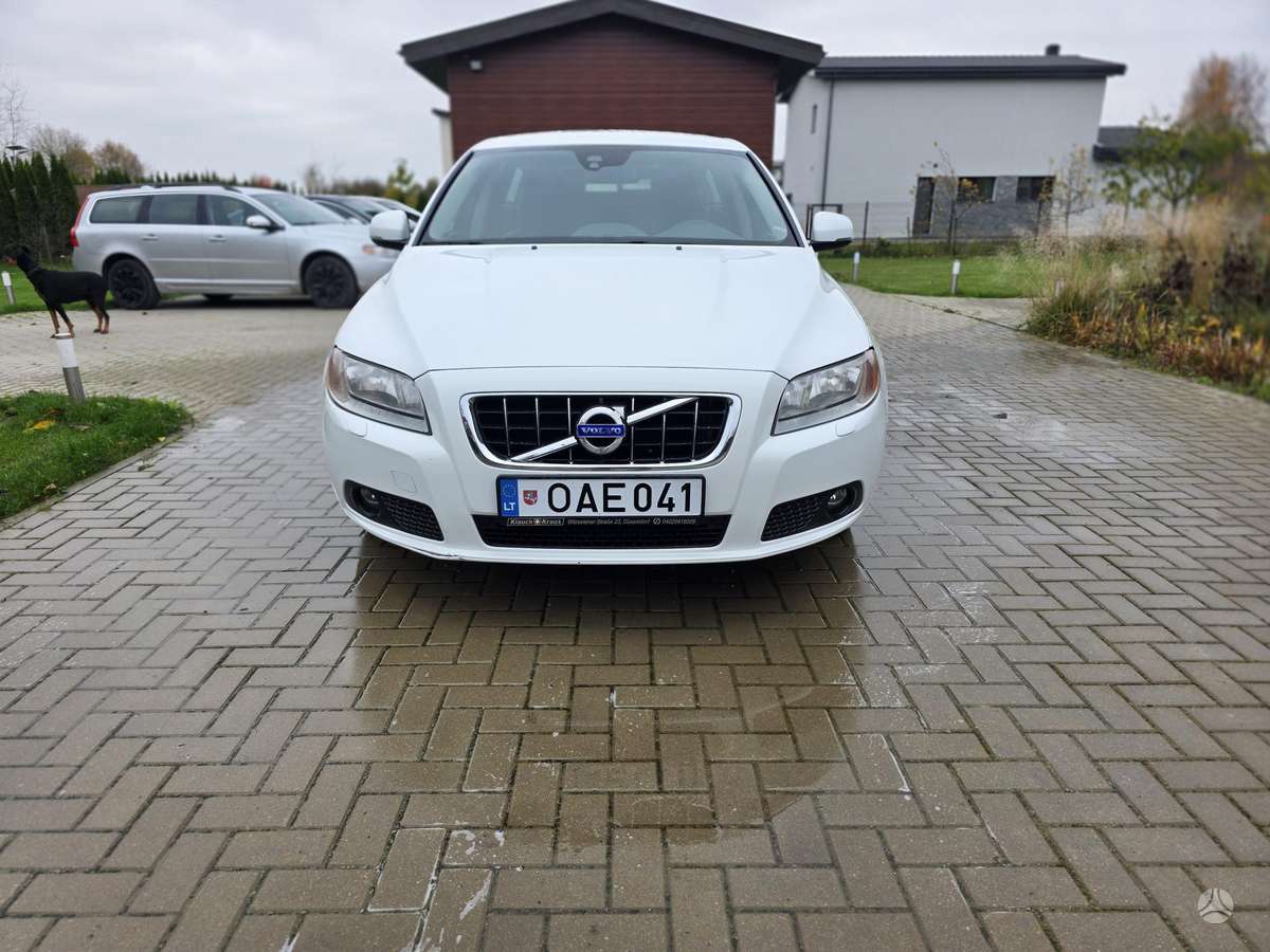 Volvo V70, 2.0 l., Универсал