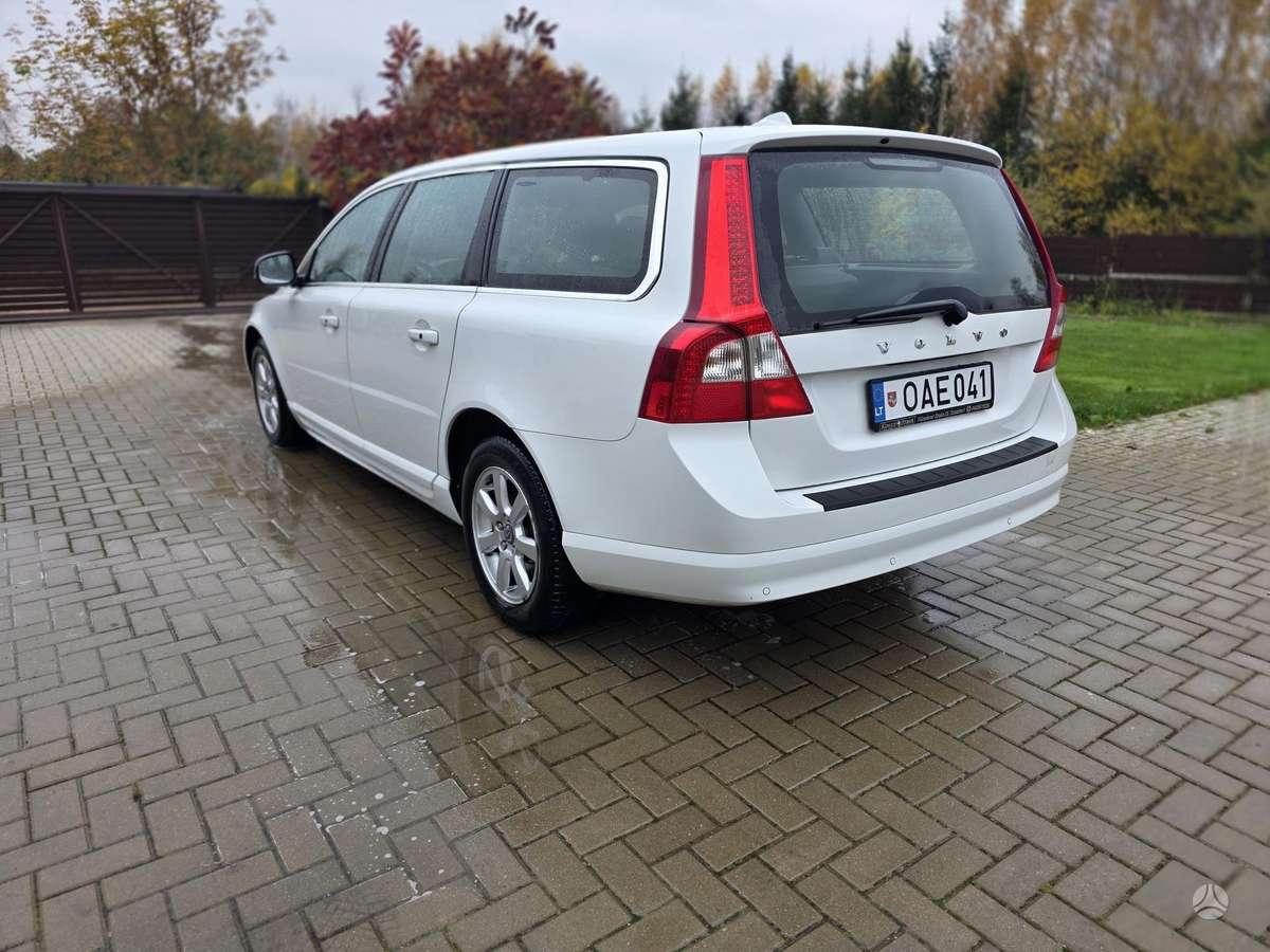 Volvo V70, 2.0 l., Универсал
