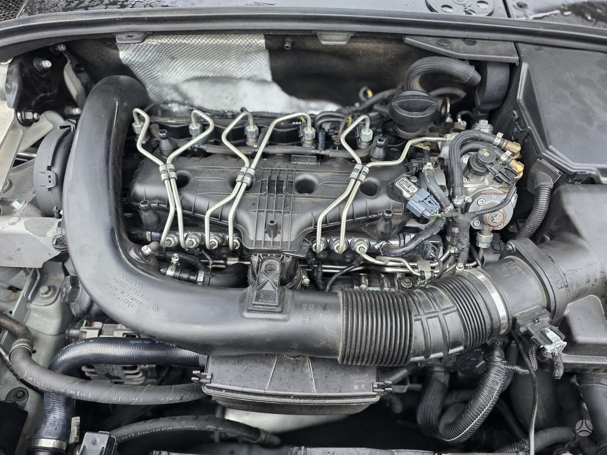 Volvo V70, 2.0 l., Универсал