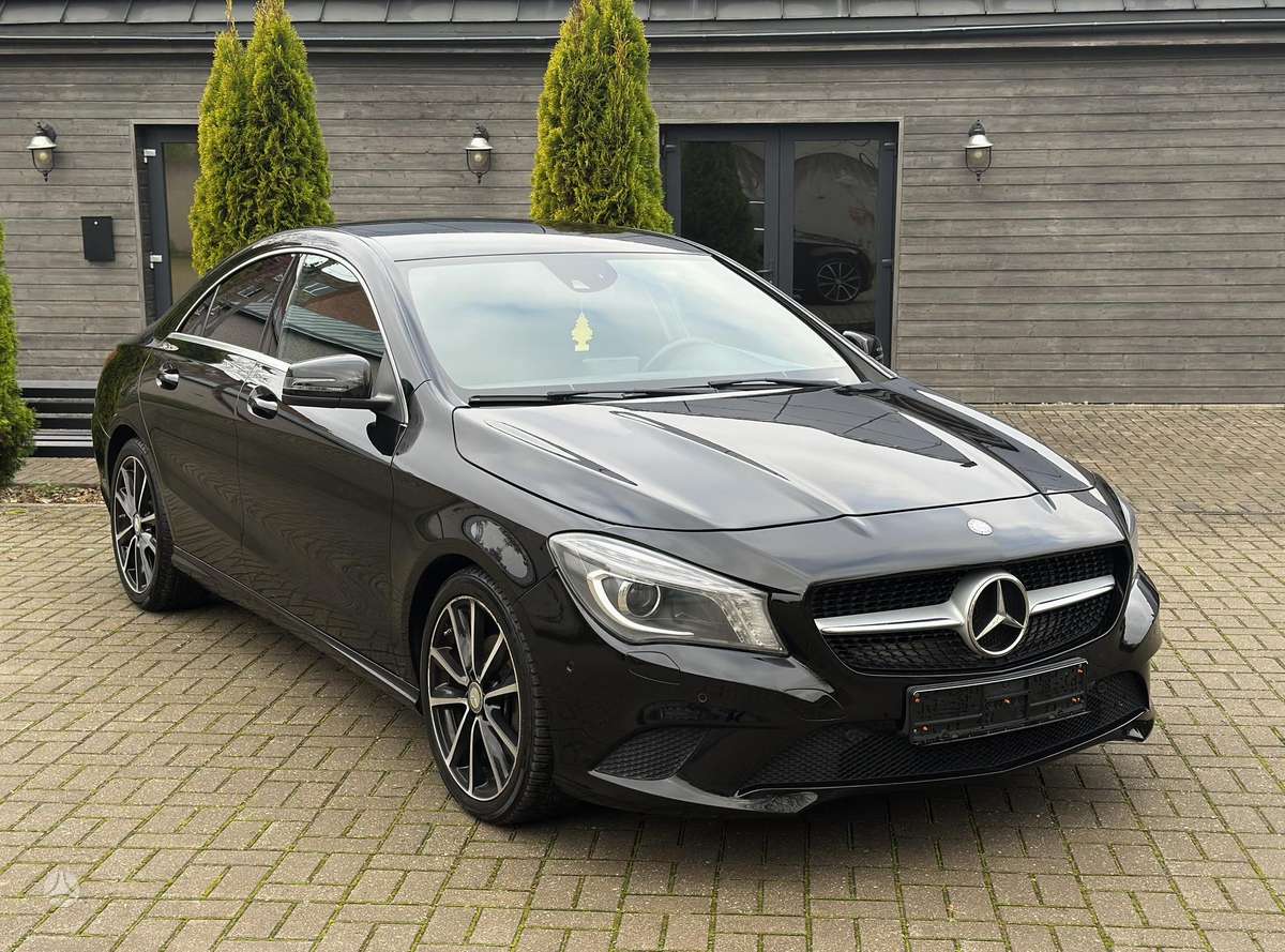 Mercedes-Benz CLA220