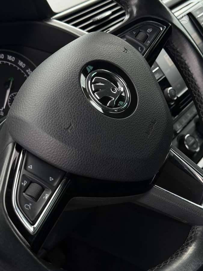 Skoda Superb, 2.0 l., Универсал