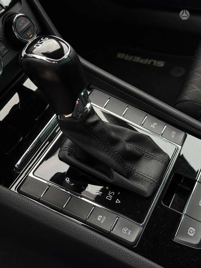 Skoda Superb, 2.0 l., Универсал