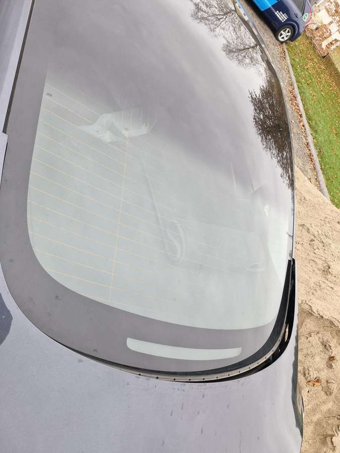 Tesla Model 3, saloon / sedan