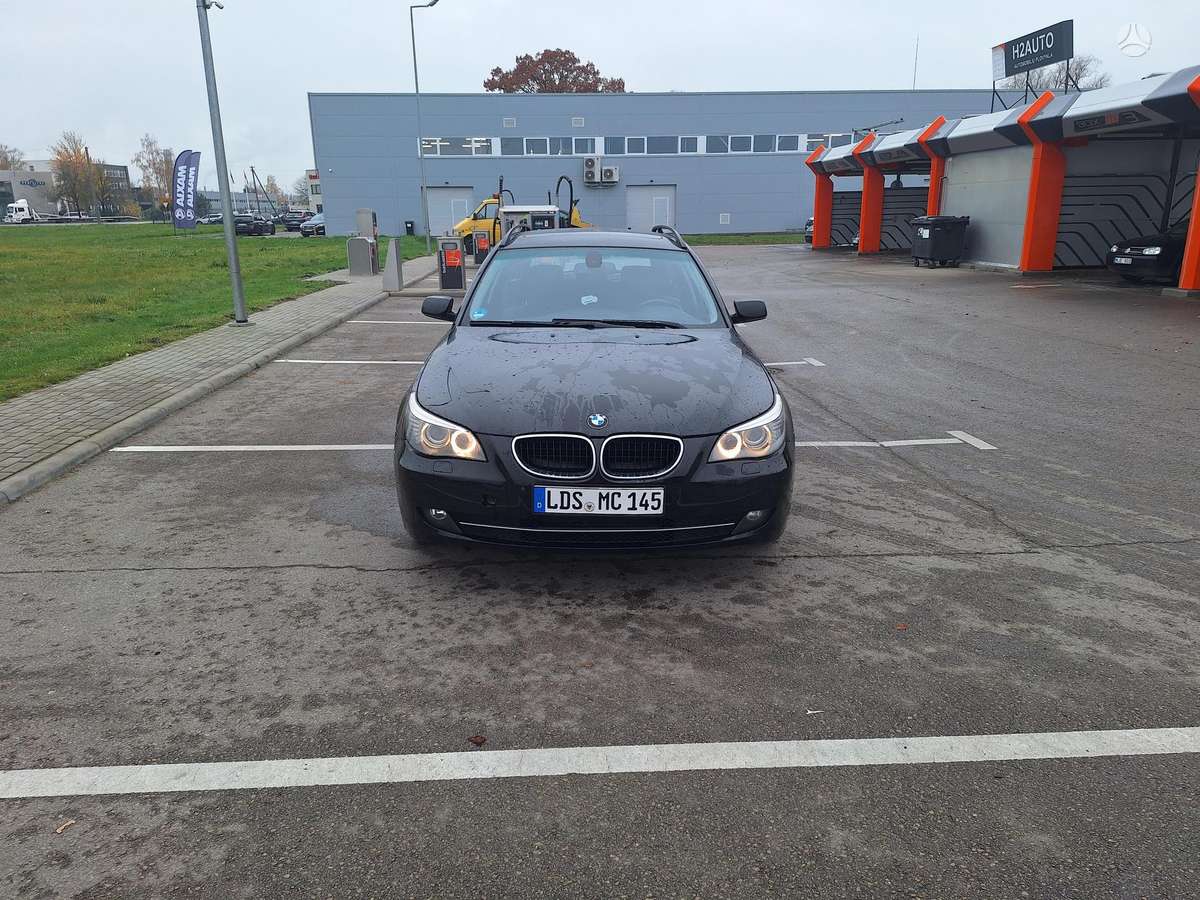 BMW 520