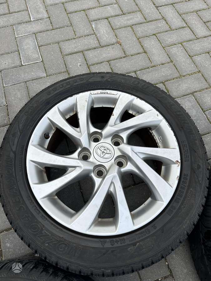 Toyota Auris, легкосплавные , R16
