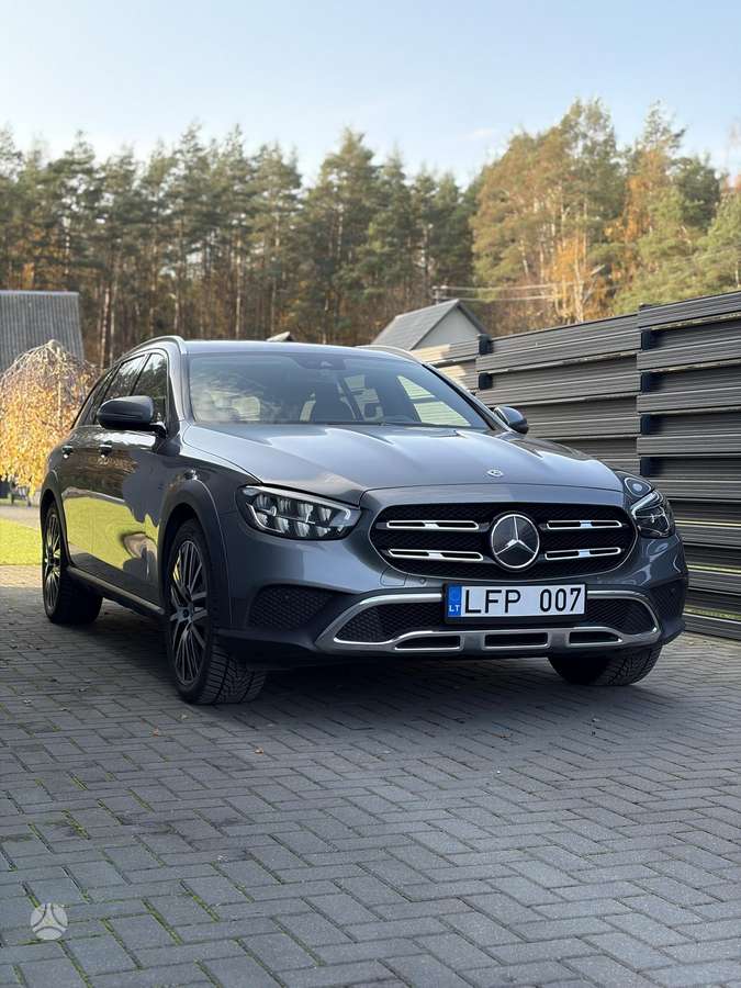 Mercedes-Benz E-Class All-Terrain