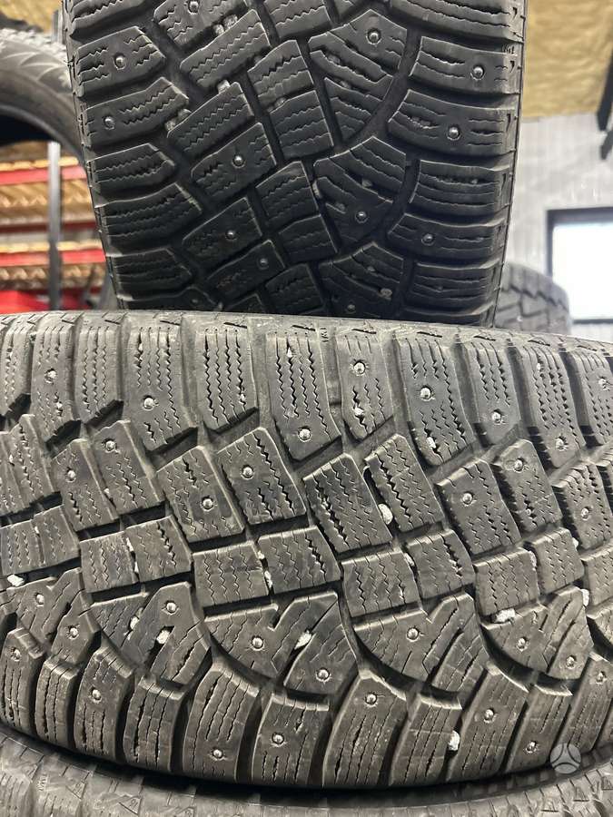 Continental, зимние 235/45 R18