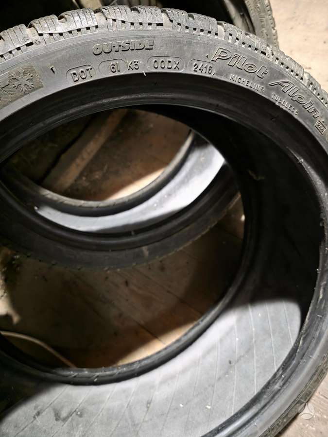 Michelin, зимние 245/35 R19