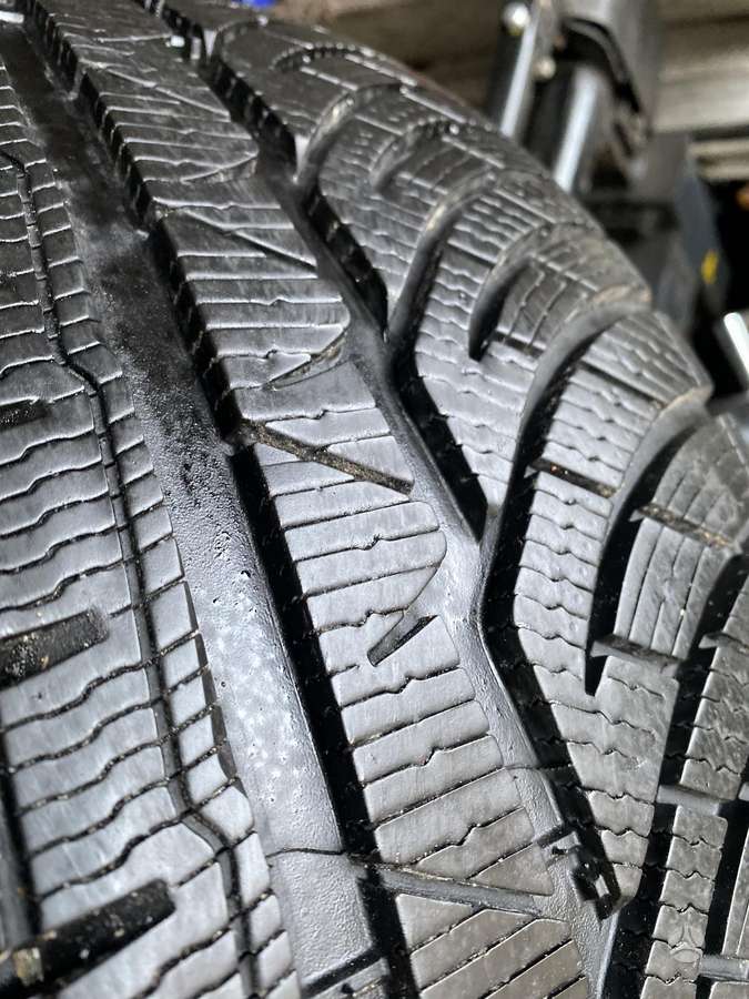 Michelin, зимние 245/45 R18