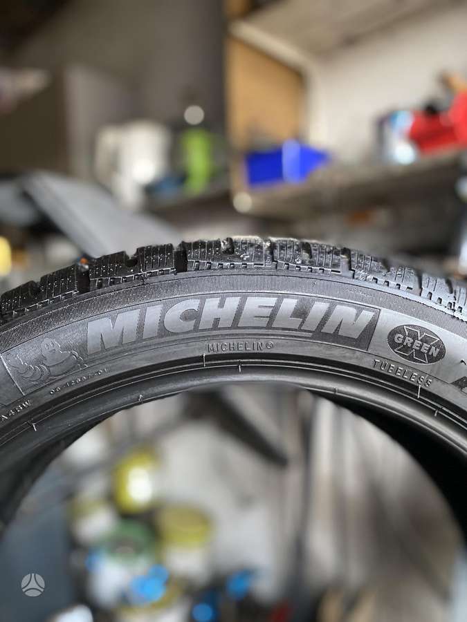Michelin, зимние 245/45 R18